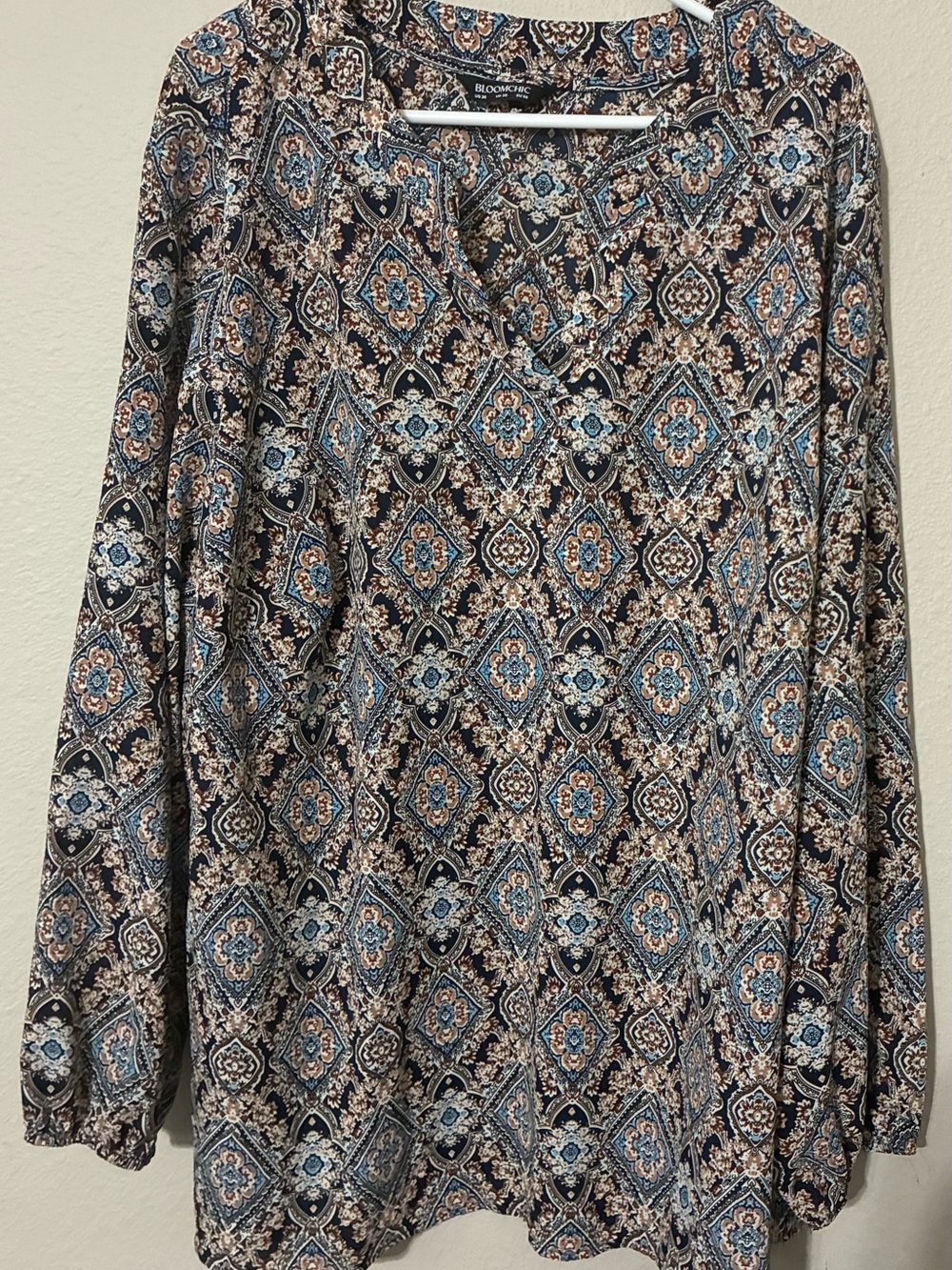 Bloom chic Black & Blue Patterned Women's blouse